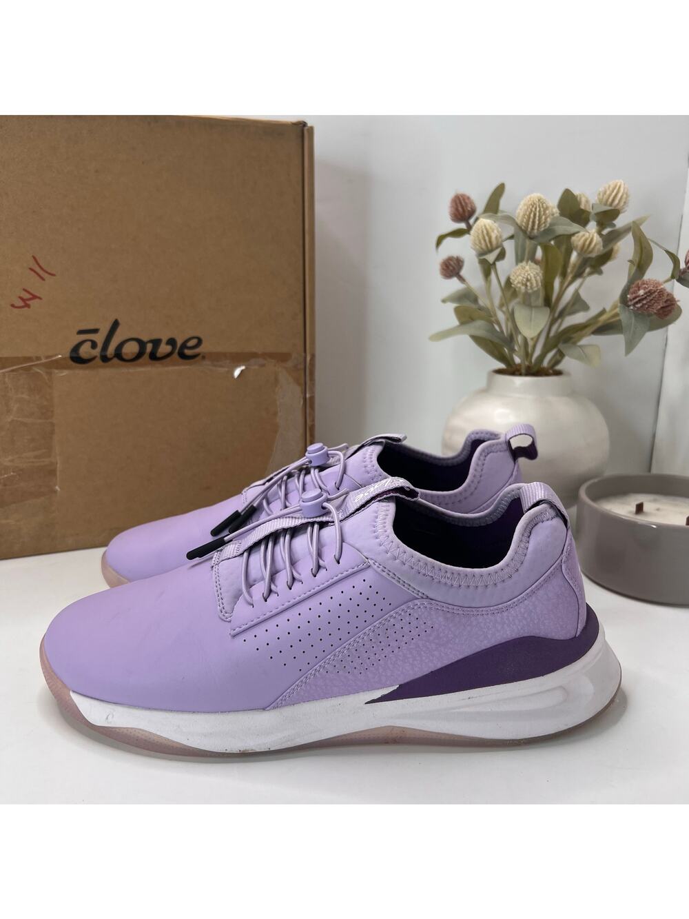 Clove Classic Comfort Sneakers Nursing Shoes Lavender Women W11/M9.5 Men